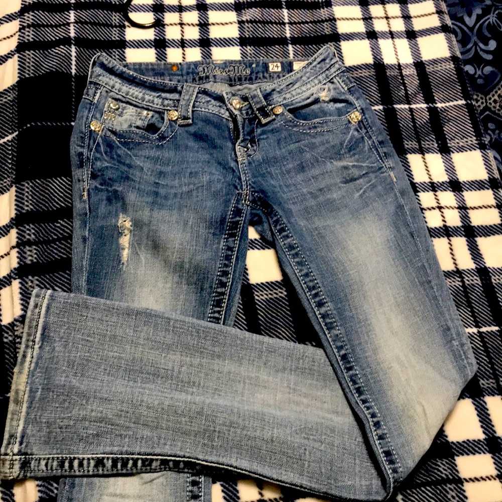Very cute bootcut jeans
